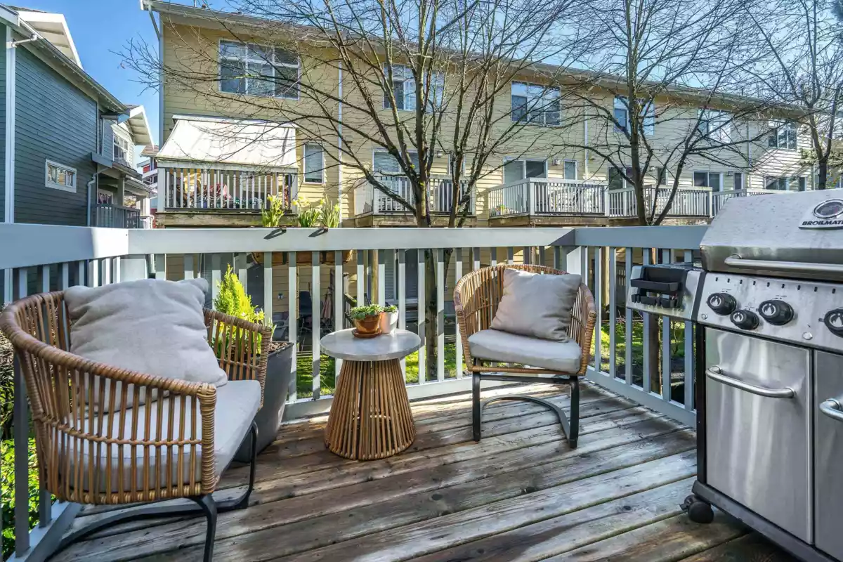 Backyard Photo of 129 15168 36 Avenue, Surrey, BC