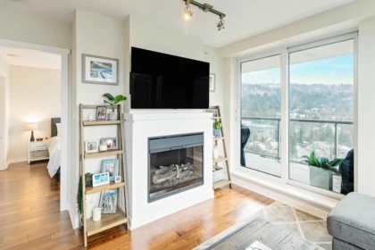 Kitchen Island Photo of 2108 660 Nootka Way, Port Moody, BC