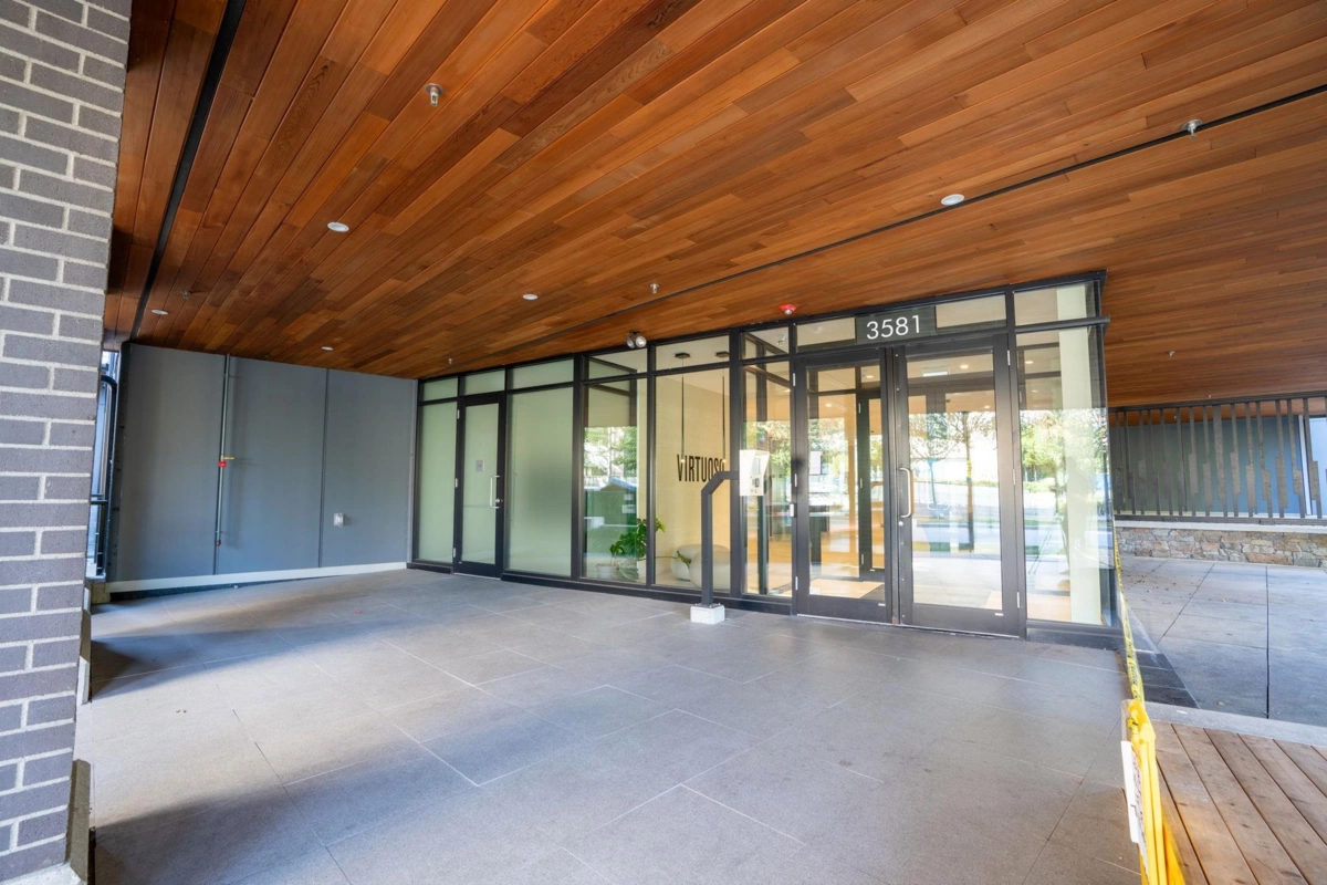 Front Yard Photo of #410 3581 Ross Drive, Vancouver, BC