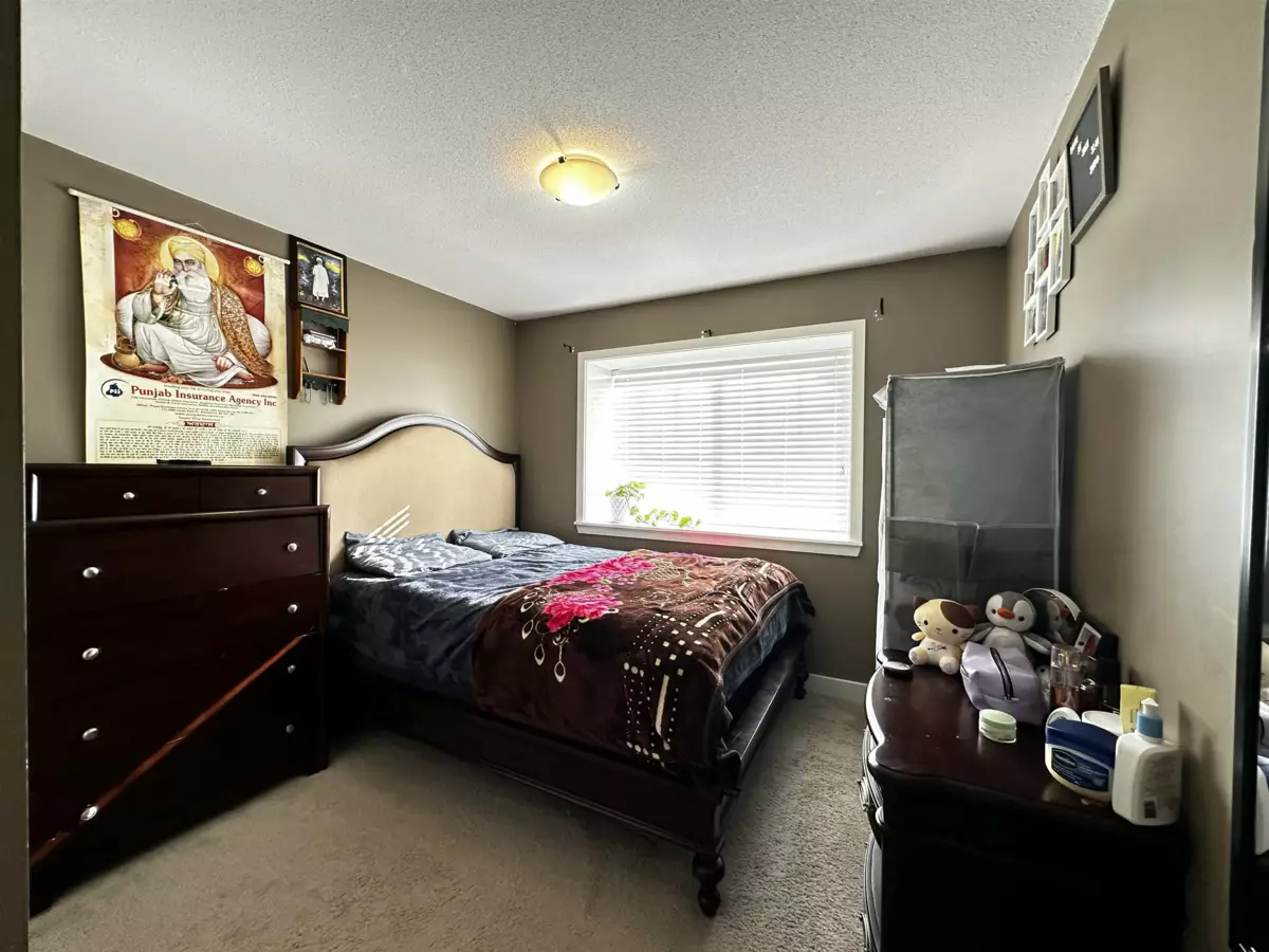 Breakfast Nook Photo of 9 31235 Upper Maclure Road, Abbotsford, BC