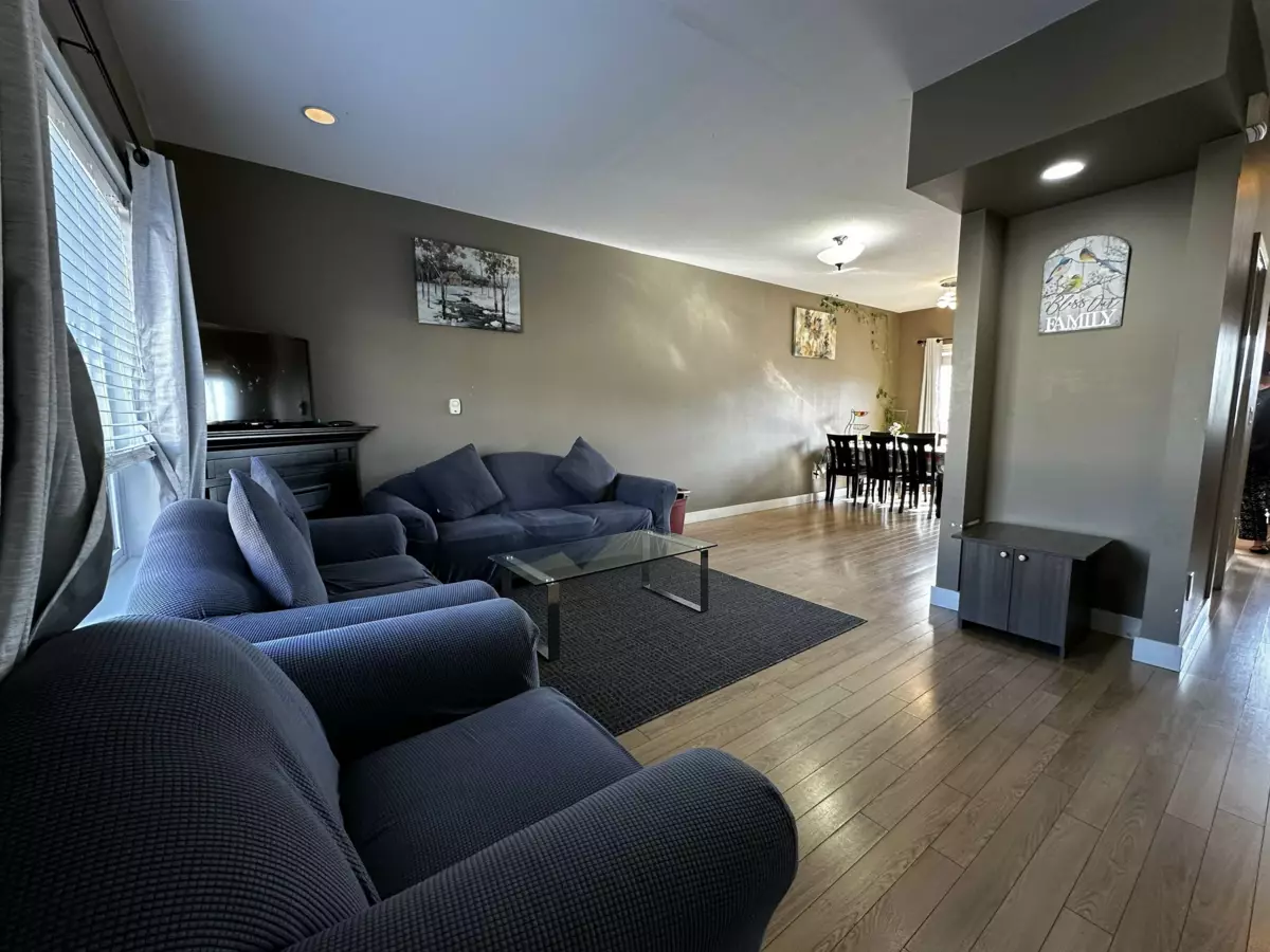 Powder Room Photo of 9 31235 Upper Maclure Road, Abbotsford, BC