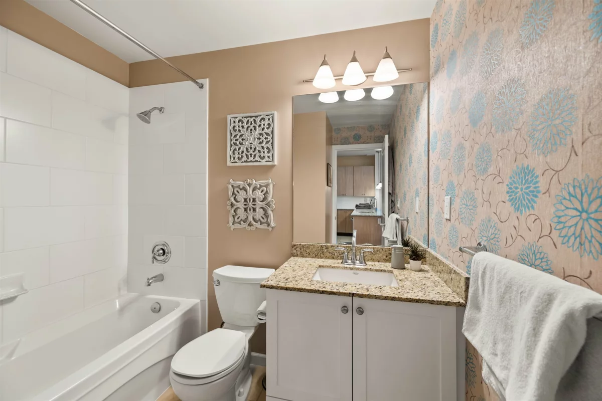 Basement Recreation Room Photo of 408 275 Ross Drive, New Westminster, BC