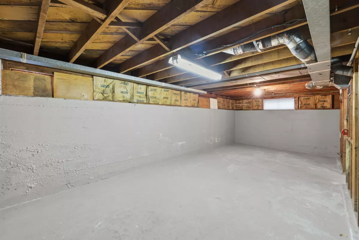 Outdoor Deck Photo of 1840 Quilchena Crescent, Vancouver, BC