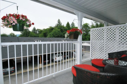 Bedroom 2 Photo of 39 12296 224 Street, Maple Ridge, BC