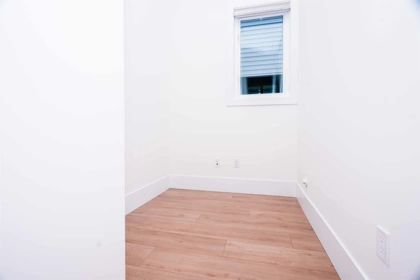 Laundry Room Photo of 14742 62a Avenue, Surrey, BC