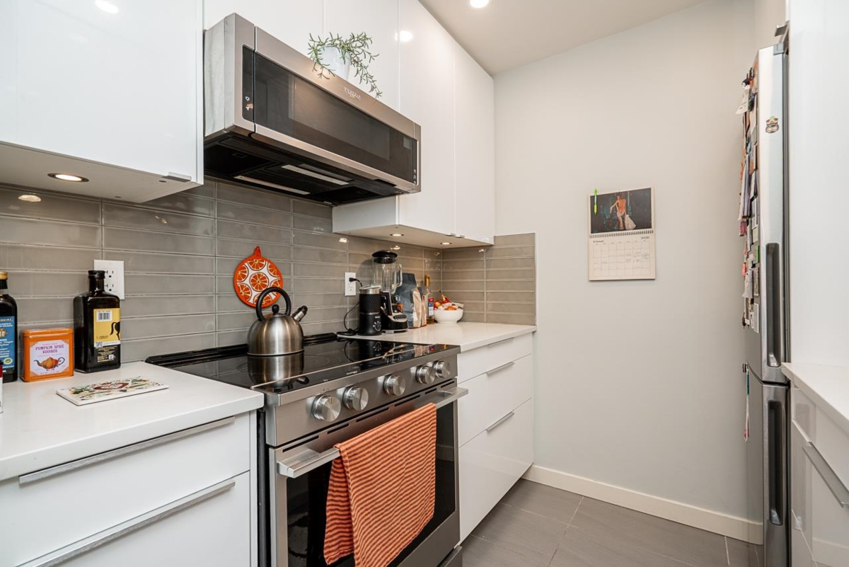 Bedroom 2 Photo of 318 830 E 7th Avenue, Vancouver, BC