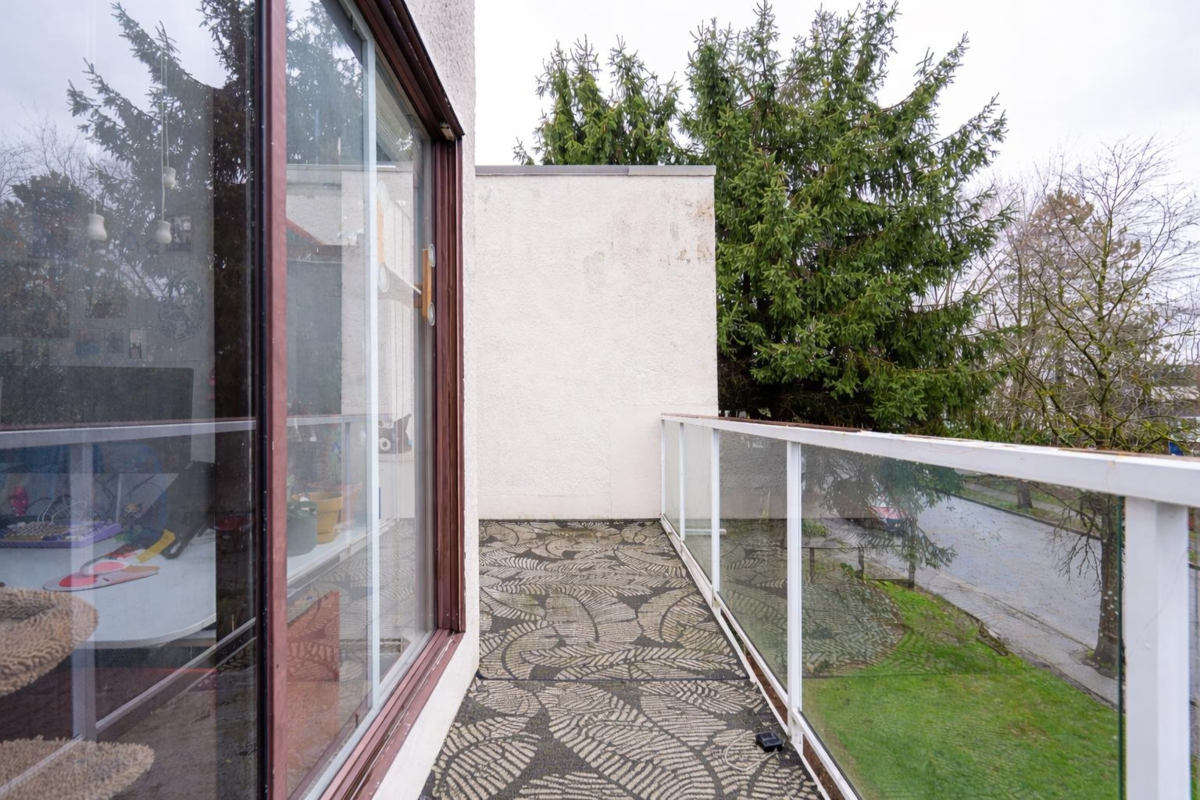 Loft / Bonus Room Photo of 318 830 E 7th Avenue, Vancouver, BC