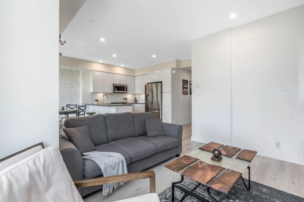 Guest Bathroom Photo of 511 2649 James Street, Abbotsford, BC