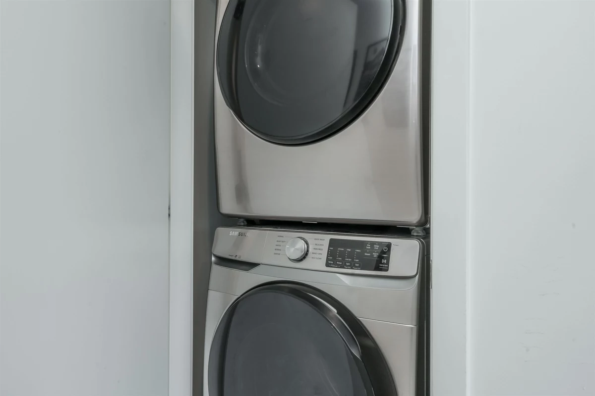 Hallway Photo of 511 2649 James Street, Abbotsford, BC