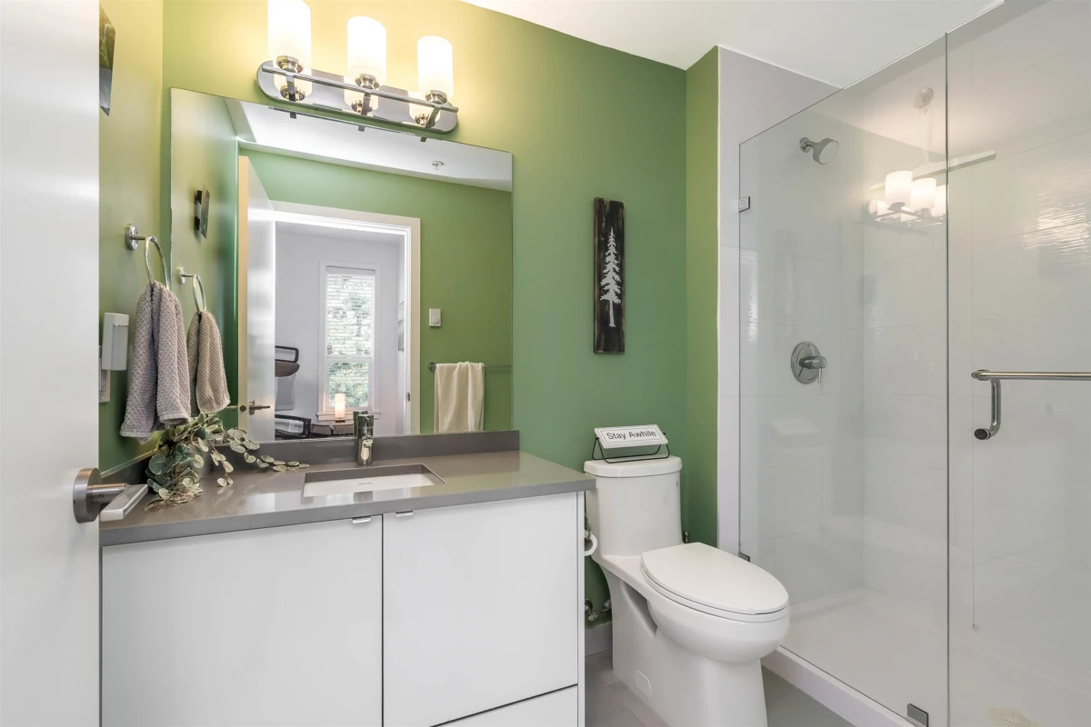 Mudroom Photo of 511 2649 James Street, Abbotsford, BC