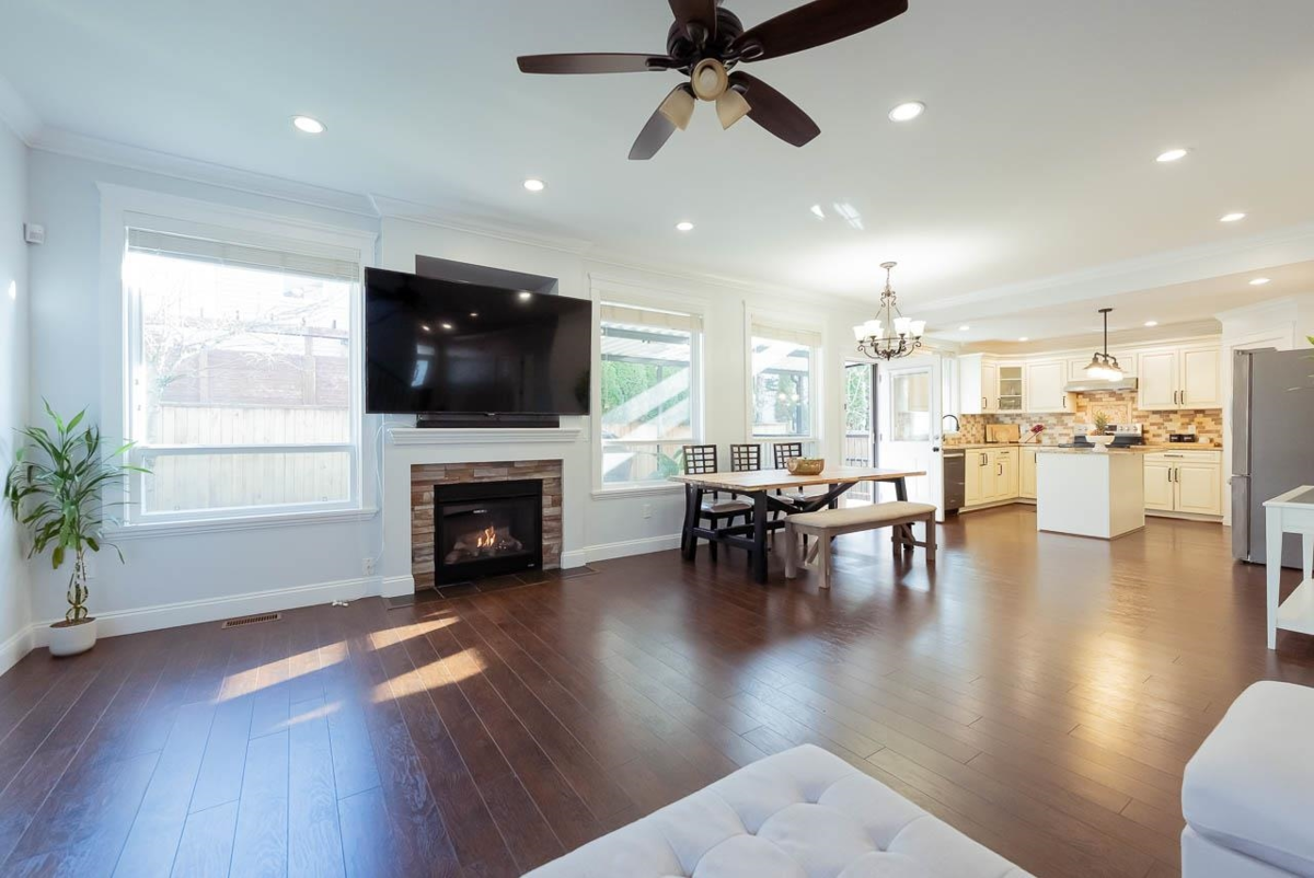 Living Room Photo of 7260 196 Street, Langley, BC
