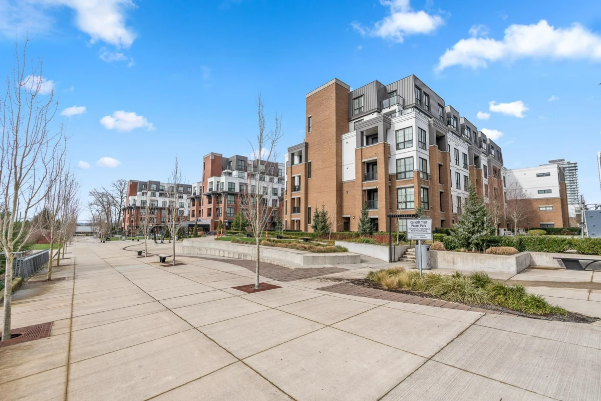 Backyard Photo of 210 20052 83a Avenue, Langley, BC