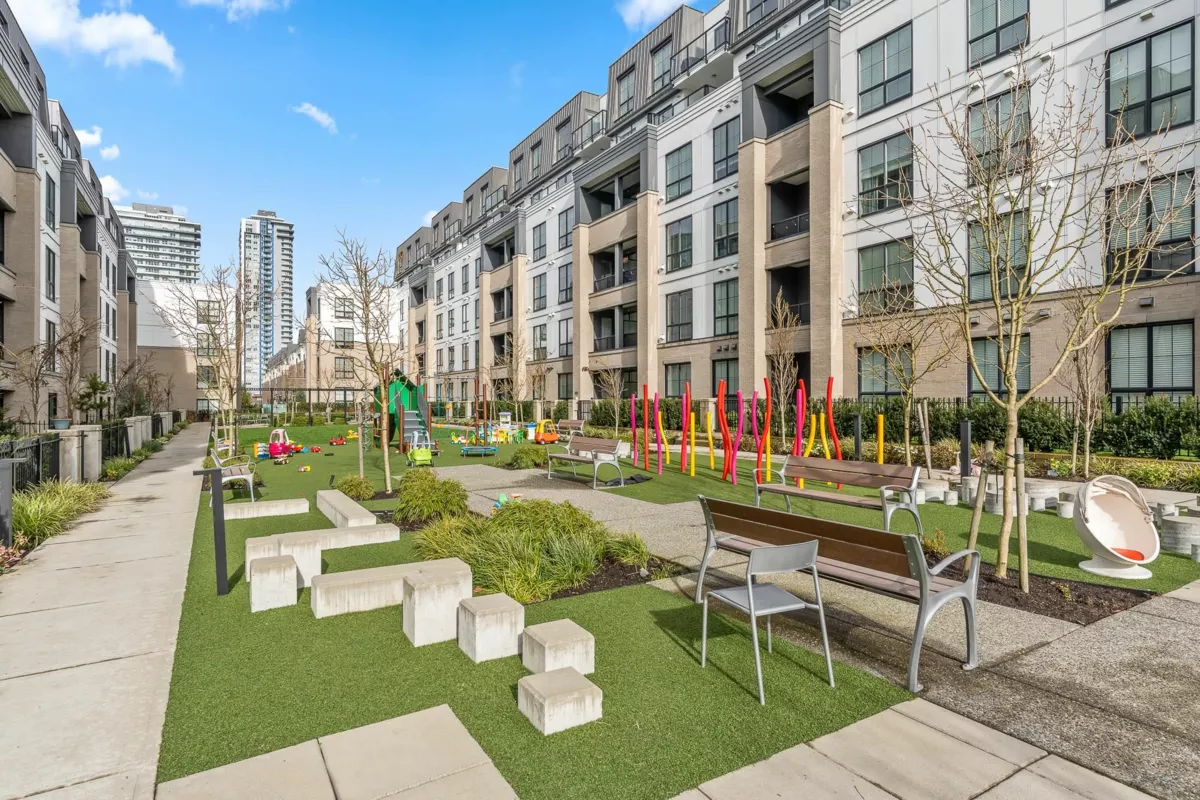 Outdoor Deck Photo of 210 20052 83a Avenue, Langley, BC