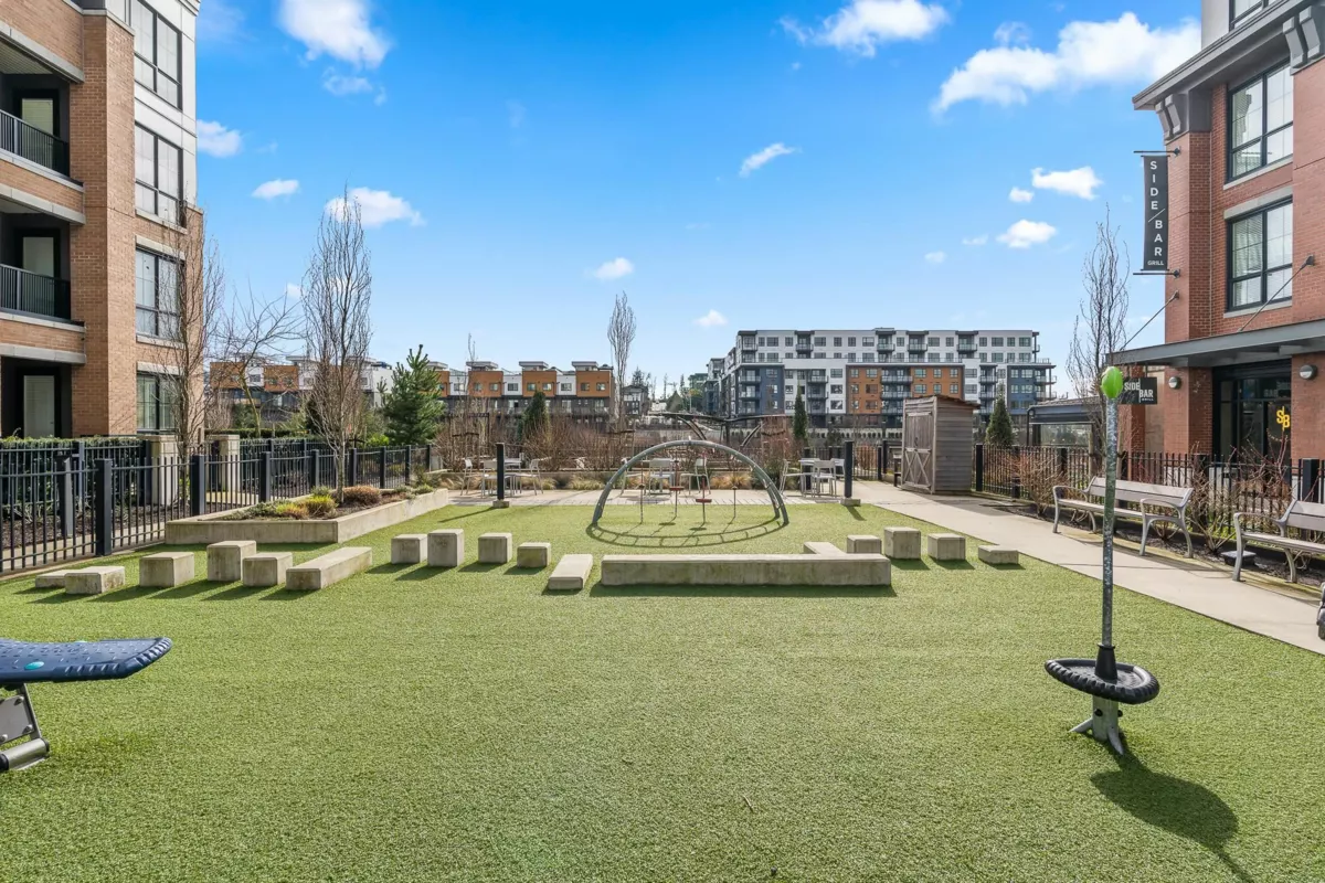 Outdoor Patio Photo of 210 20052 83a Avenue, Langley, BC