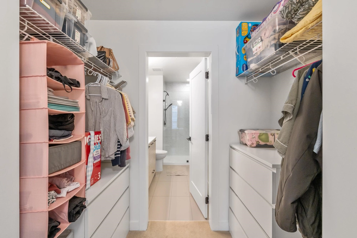 Primary Bathroom Photo of 210 20052 83a Avenue, Langley, BC