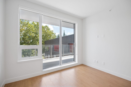 303 13387 Old Yale Road, Surrey, BC, Surrey — Apartment/Condo for sale