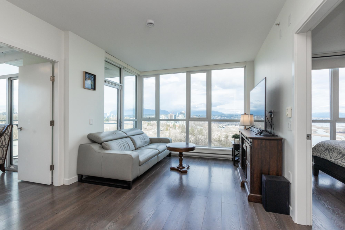 Kitchen Island Photo of 1111 271 Francis Way, New Westminster, BC