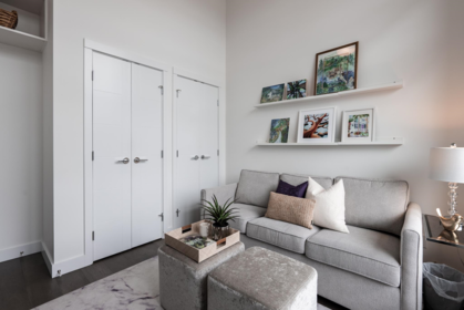Entry Foyer Photo of 505 2738 Library Lane, North Vancouver, BC