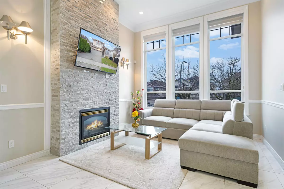 Bedroom 3 Photo of 14621 81a Avenue, Surrey, BC