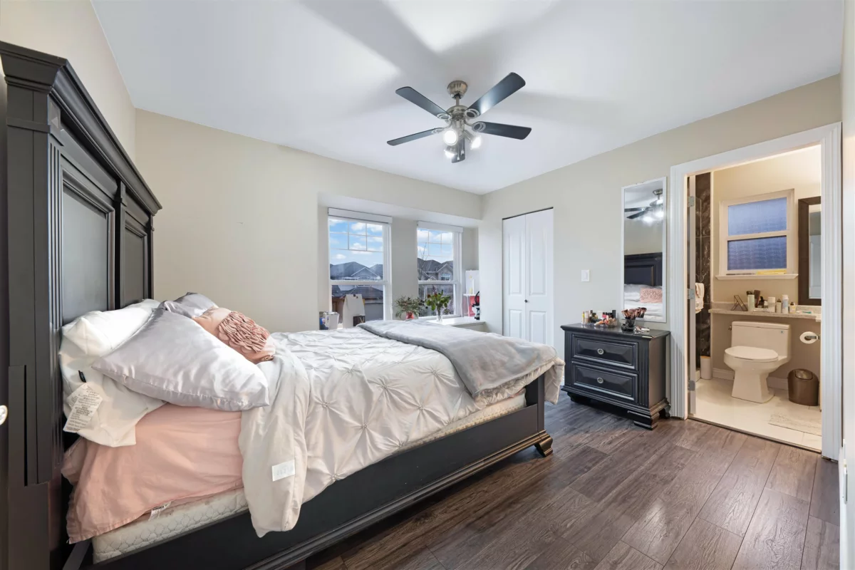 Front Yard Photo of 14621 81a Avenue, Surrey, BC