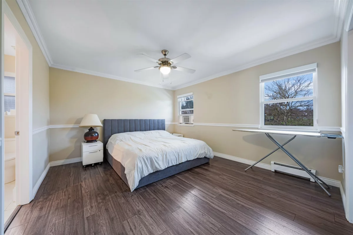 Laundry Room Photo of 14621 81a Avenue, Surrey, BC