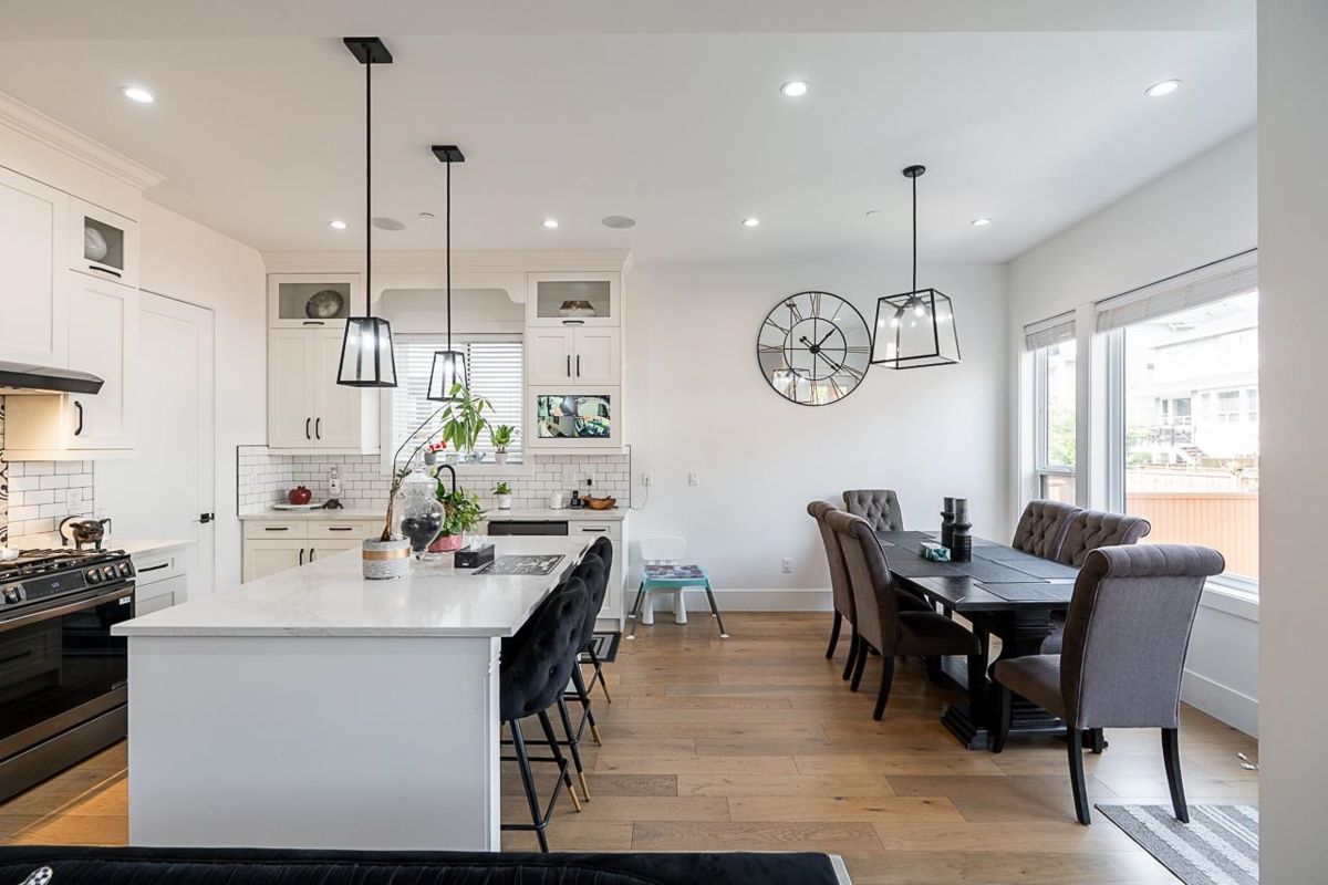 Kitchen Island Photo of 23091 134 Loop, Maple Ridge, BC