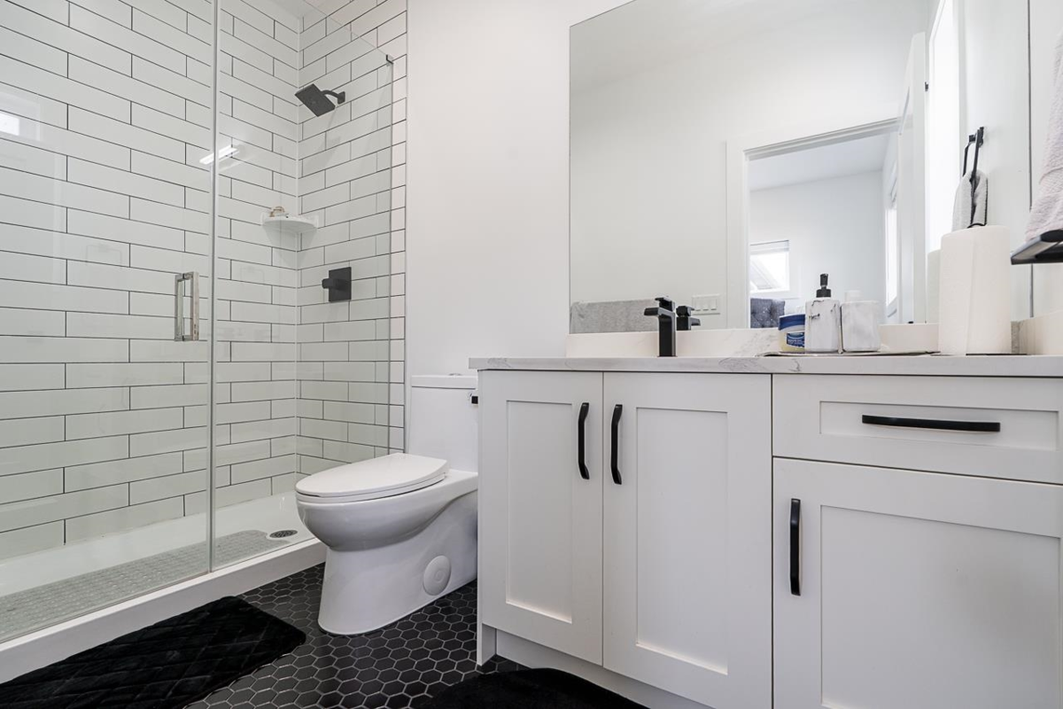 Outdoor Deck Photo of 23091 134 Loop, Maple Ridge, BC