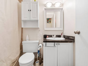 1615 10620 150 Street, Surrey, BC