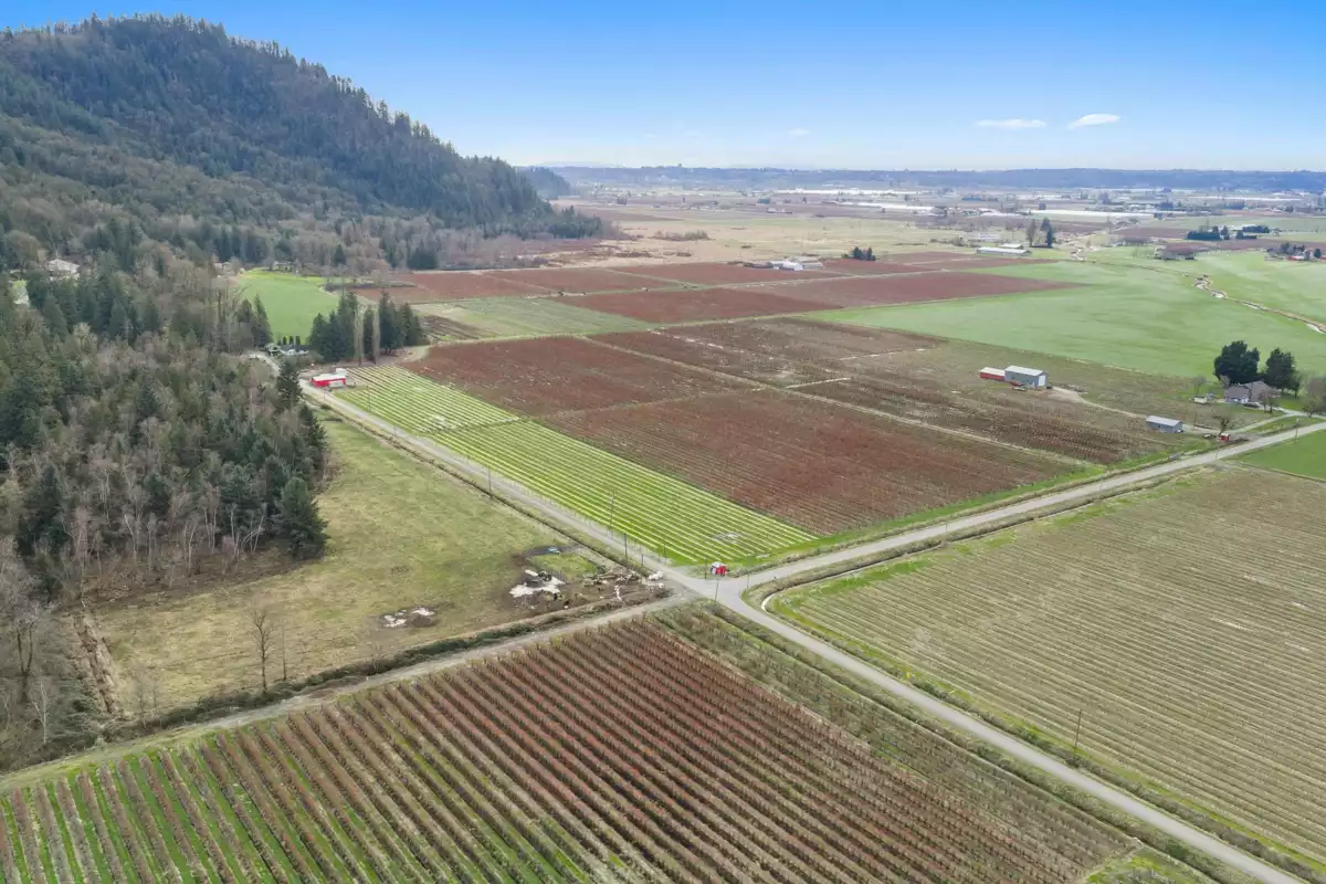 Mudroom Photo of 6209 Little Street, Abbotsford, BC