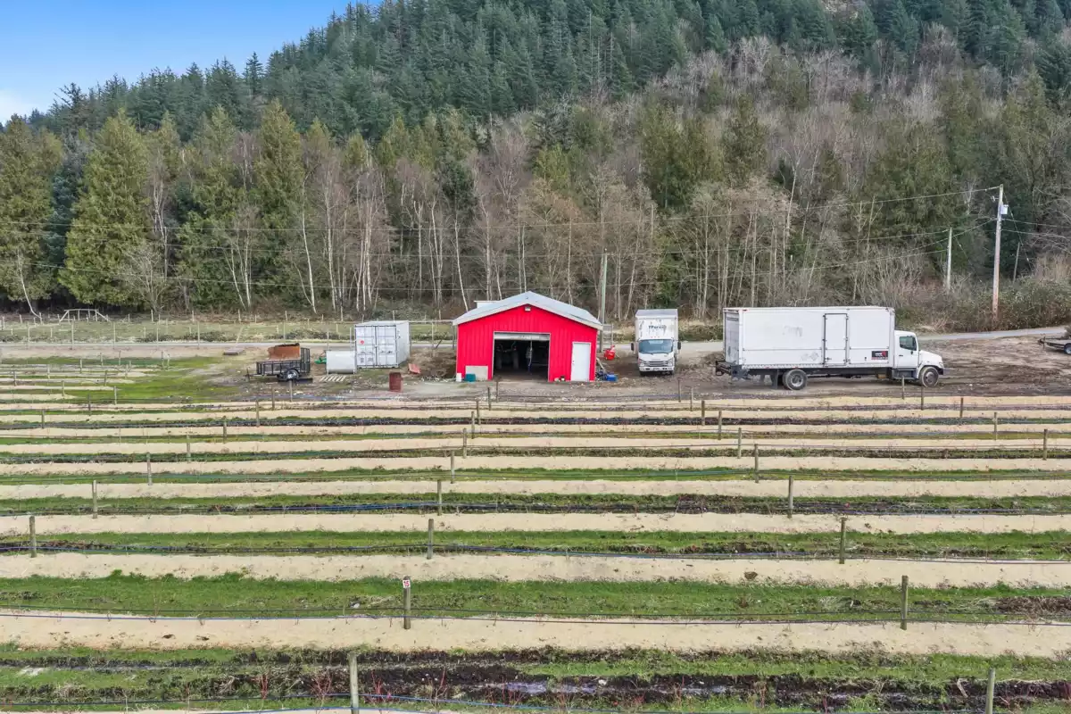 Primary Bathroom Photo of 6209 Little Street, Abbotsford, BC