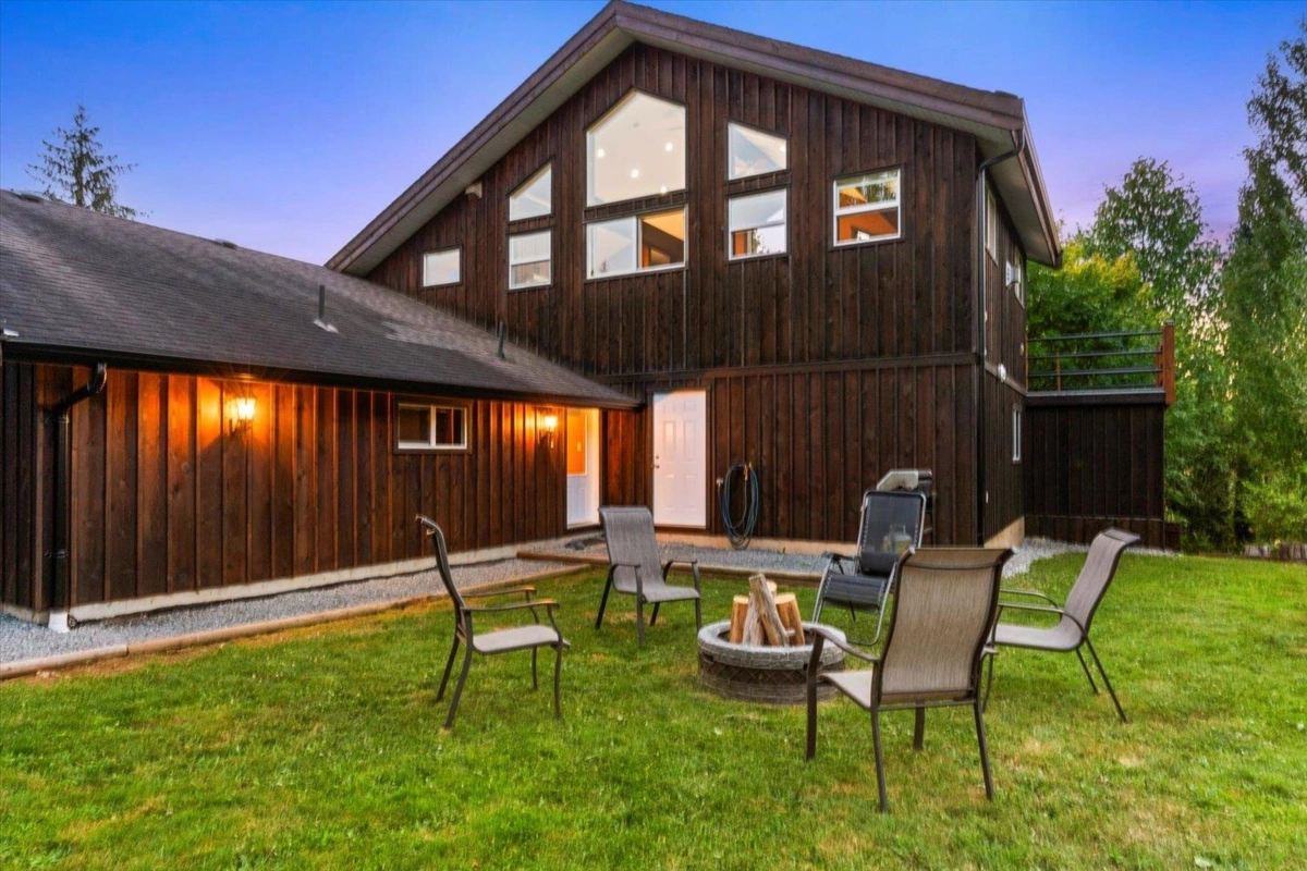 Exterior Rear Photo of 49825 Larsen Road, Chilliwack, BC