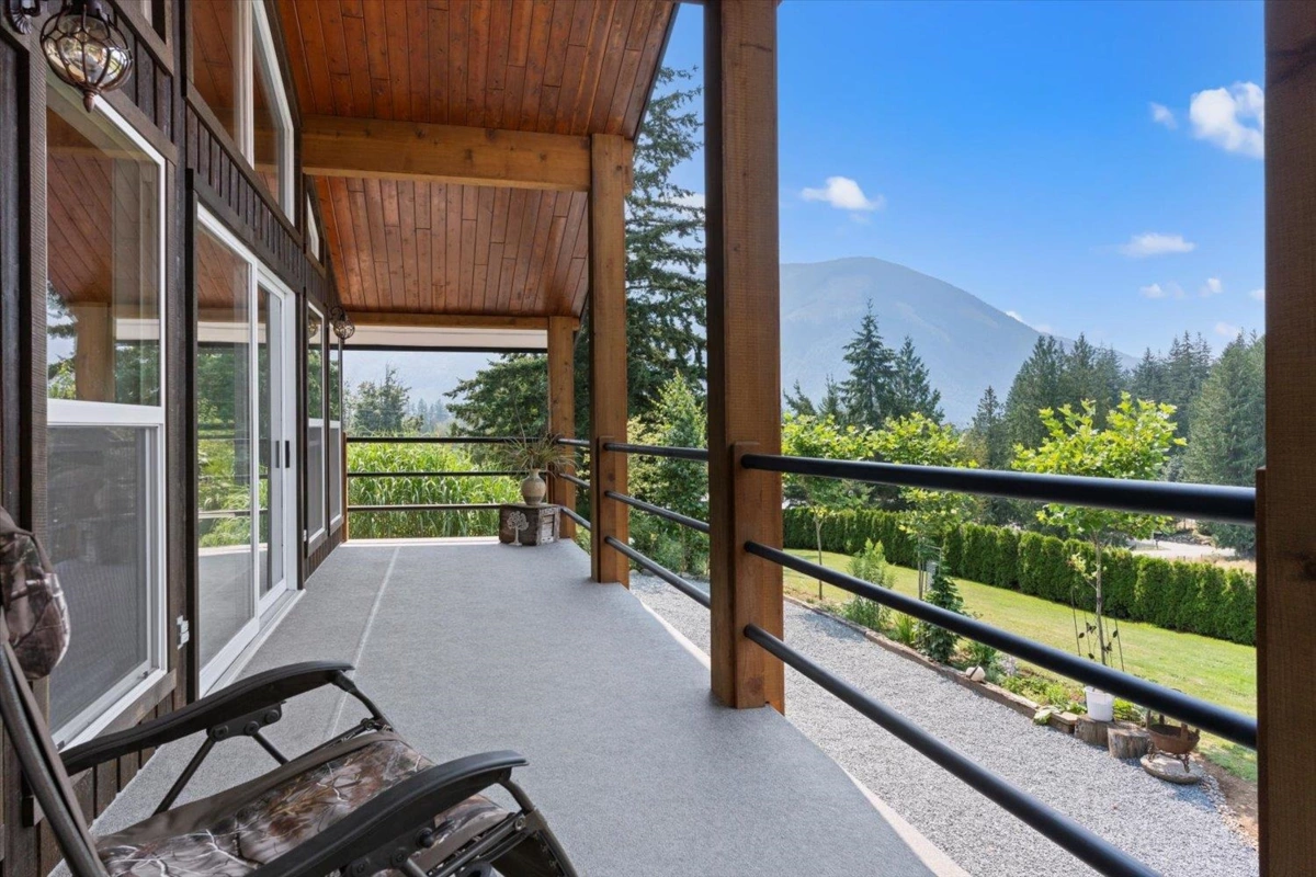 Loft / Bonus Room Photo of 49825 Larsen Road, Chilliwack, BC