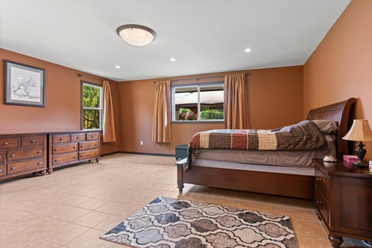 Swimming Pool Photo of 49825 Larsen Road, Chilliwack, BC