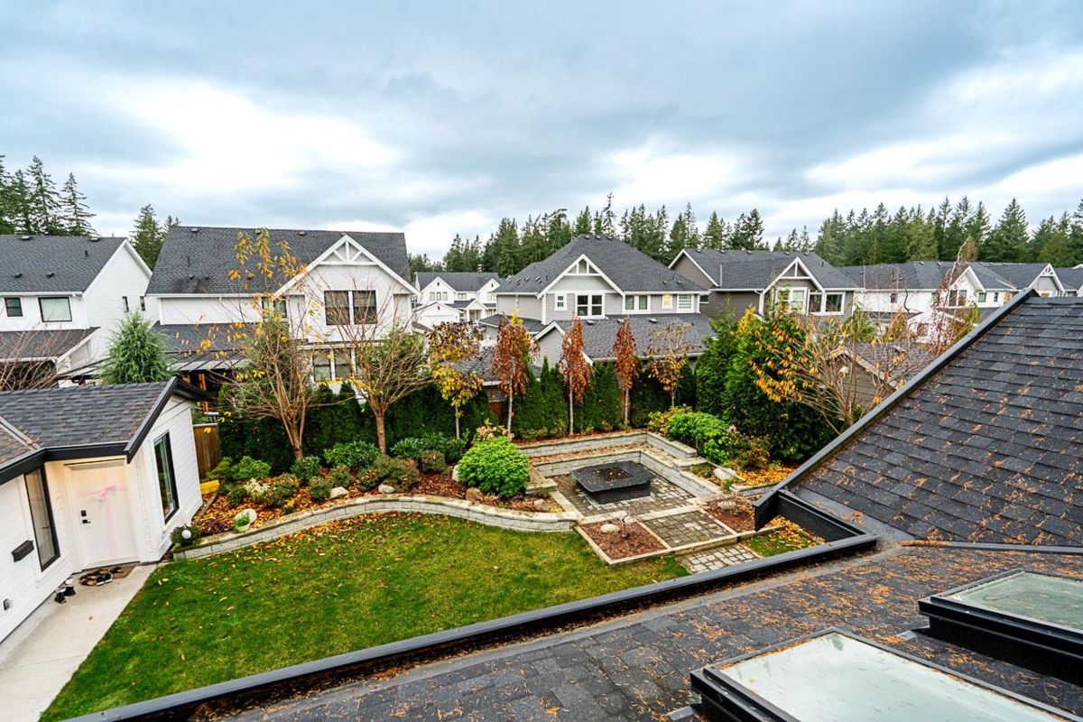 Entry Foyer Photo of 2833 204 Street, Langley, BC