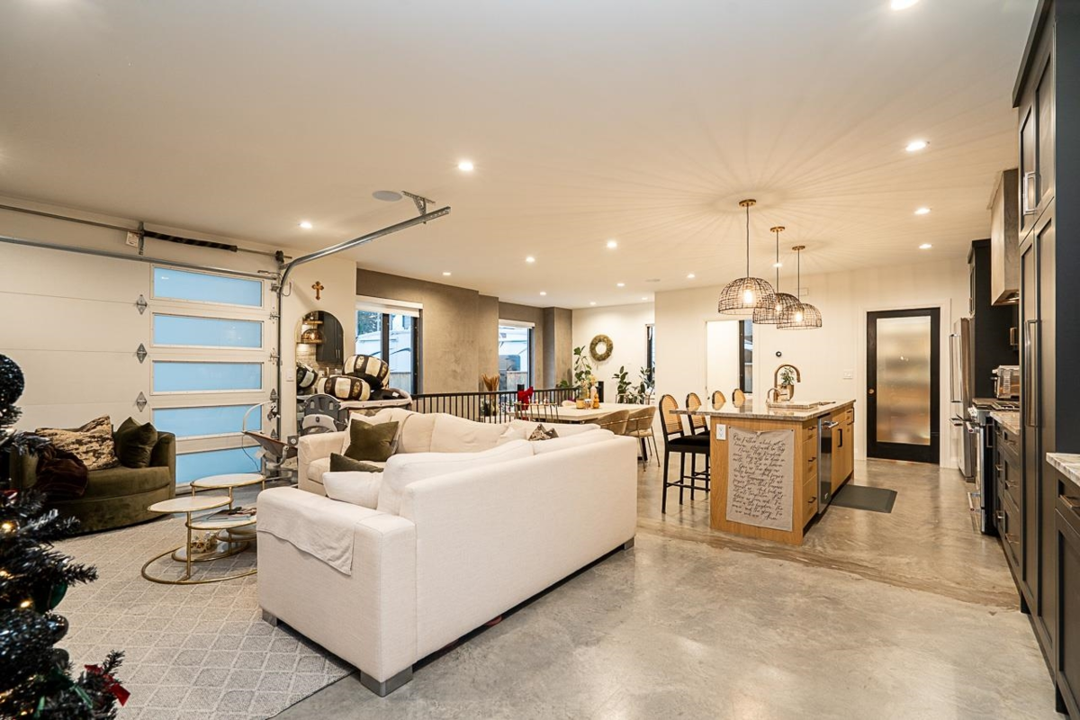 Garden / Landscaping Photo of 2833 204 Street, Langley, BC