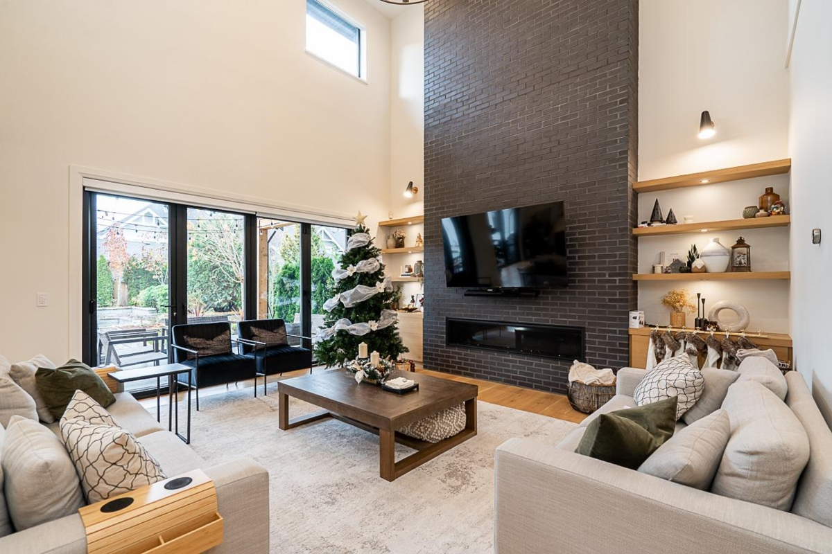 Living Room Photo of 2833 204 Street, Langley, BC