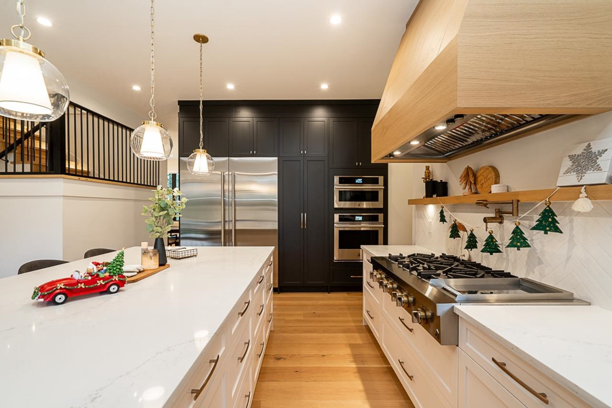 Primary Bedroom Photo of 2833 204 Street, Langley, BC