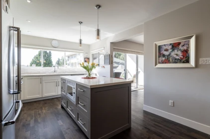 Kitchen Photo of 10 1781 130 Street, Surrey, BC