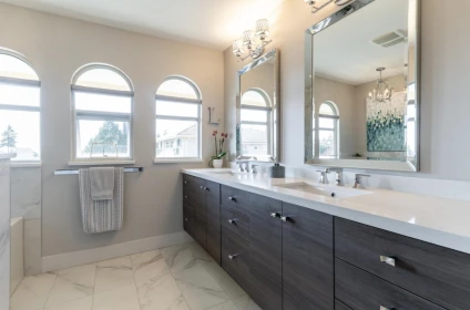 Powder Room Photo of 10 1781 130 Street, Surrey, BC