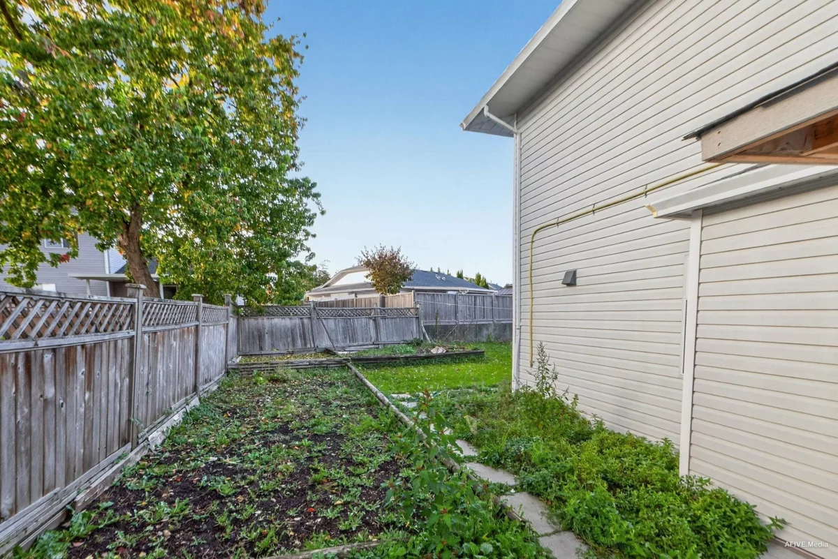 Bedroom 2 Photo of 12079 84a Avenue, Surrey, BC