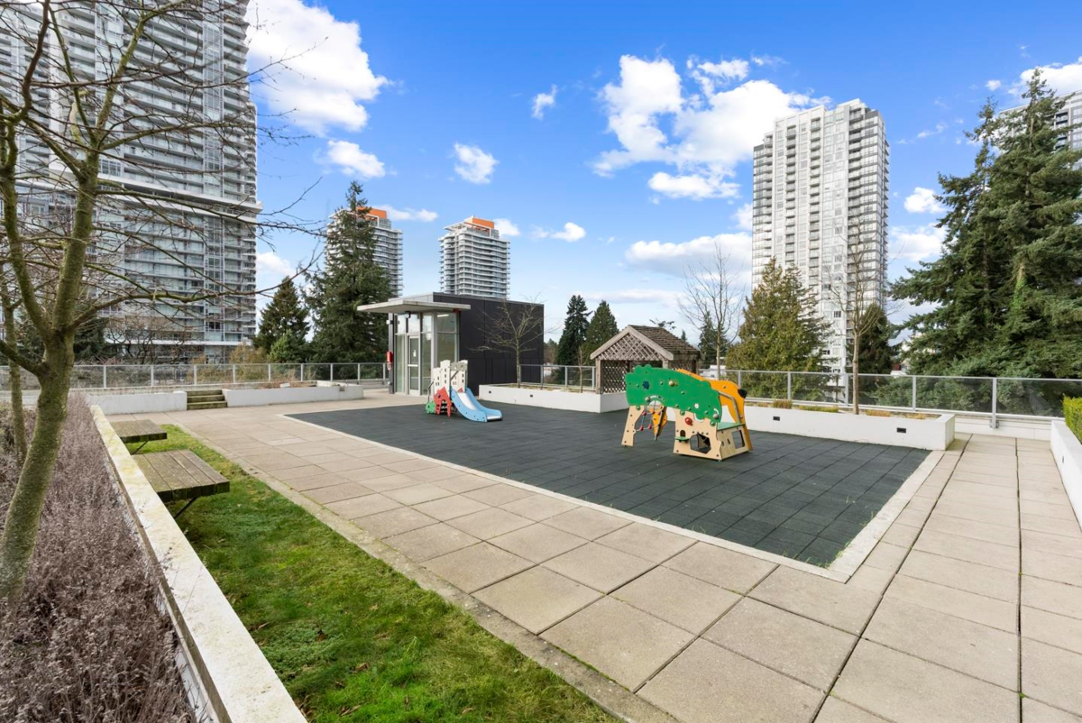 Outdoor Kitchen Photo of 1106 13438 Central Avenue, Surrey, BC