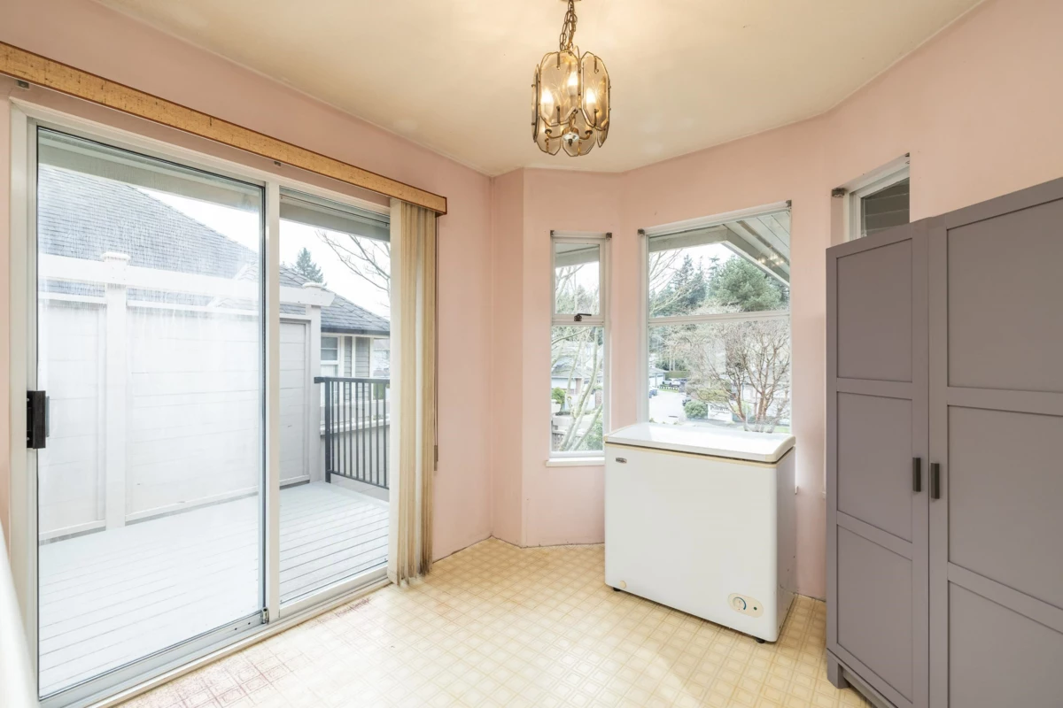 Laundry Room Photo of 12051 S Boundary Drive, Surrey, BC
