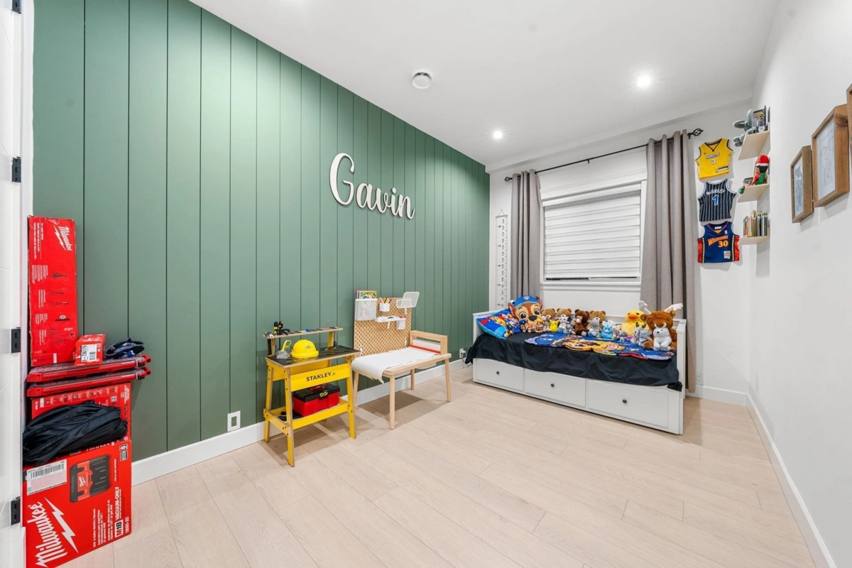 Hot Tub / Spa Photo of 23697 Old Yale Road, Langley, BC