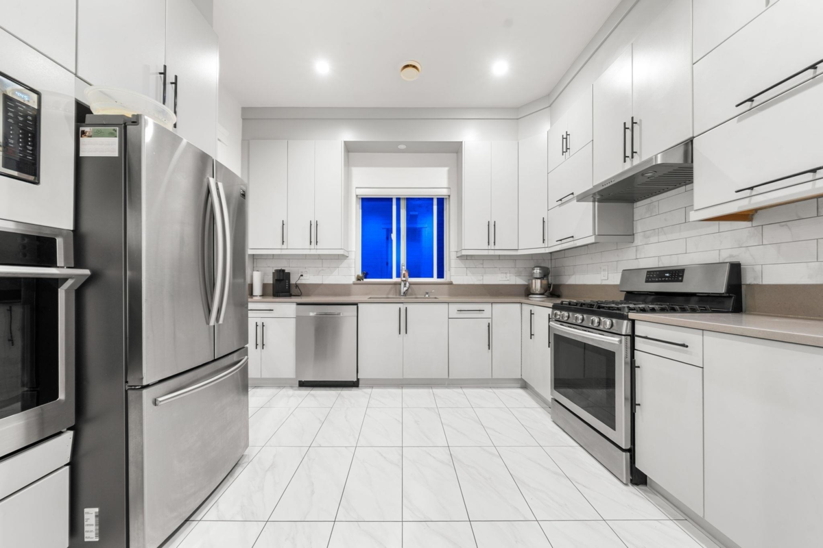Powder Room Photo of 23697 Old Yale Road, Langley, BC