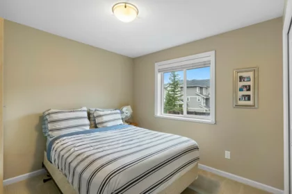 Guest Bathroom Photo of 7065 208a Street, Langley, BC