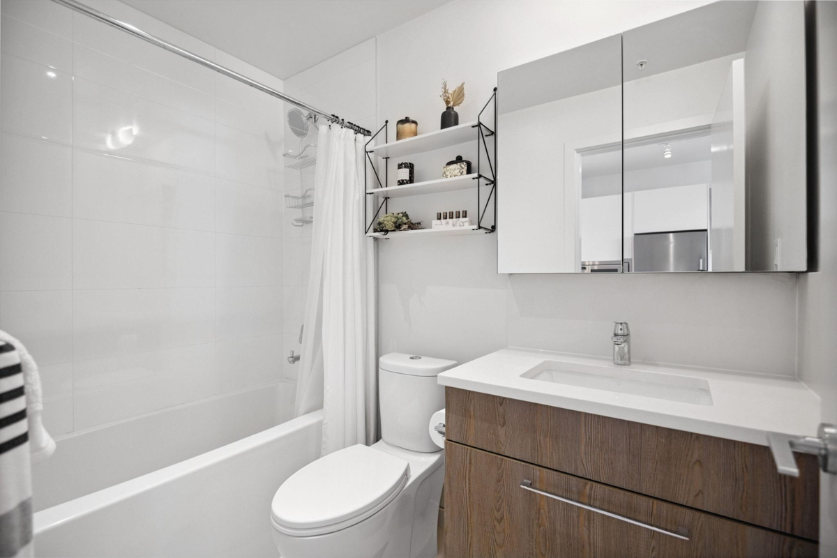 Laundry Room Photo of 208 691 North Road, Coquitlam, BC