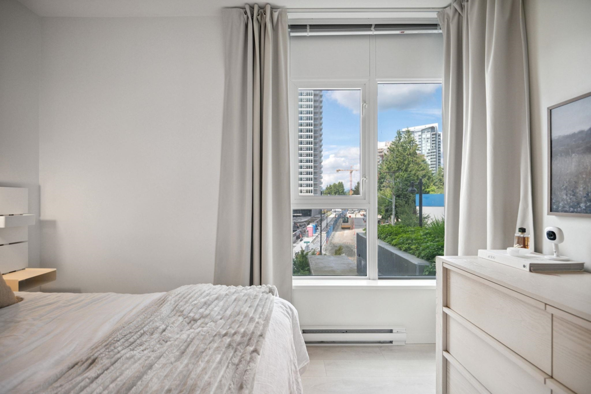 Office / Den Photo of 208 691 North Road, Coquitlam, BC