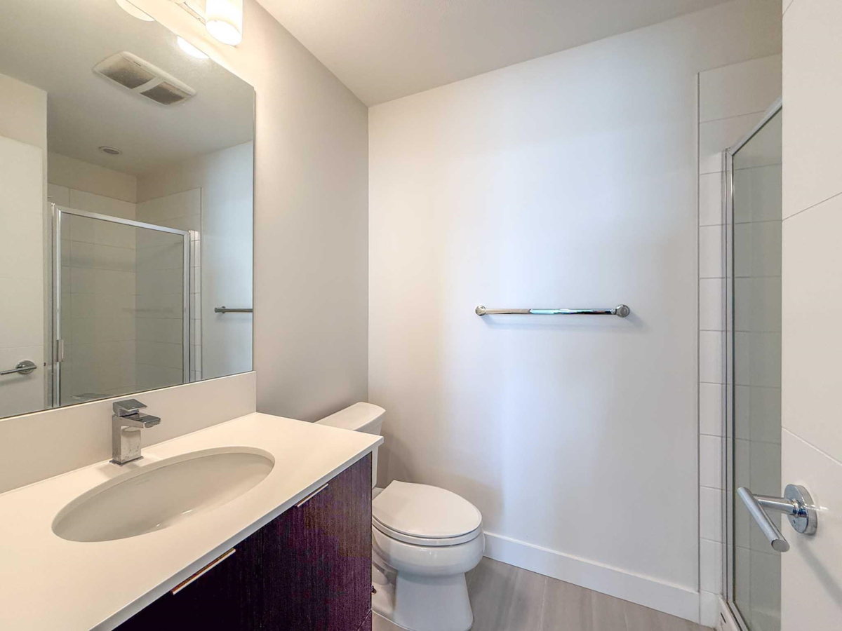 Bedroom 3 Photo of 524 723 W 3rd Street, North Vancouver, BC