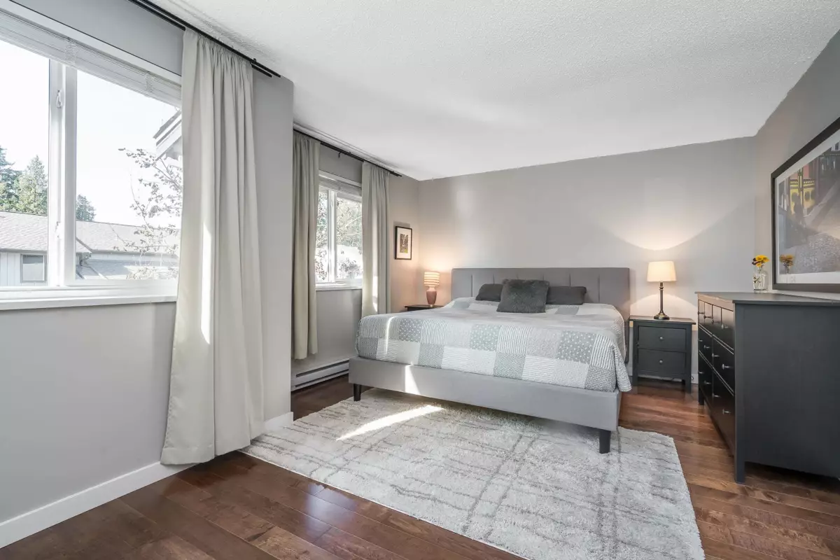 Entry Foyer Photo of 9 6712 Baker Road, Delta, BC