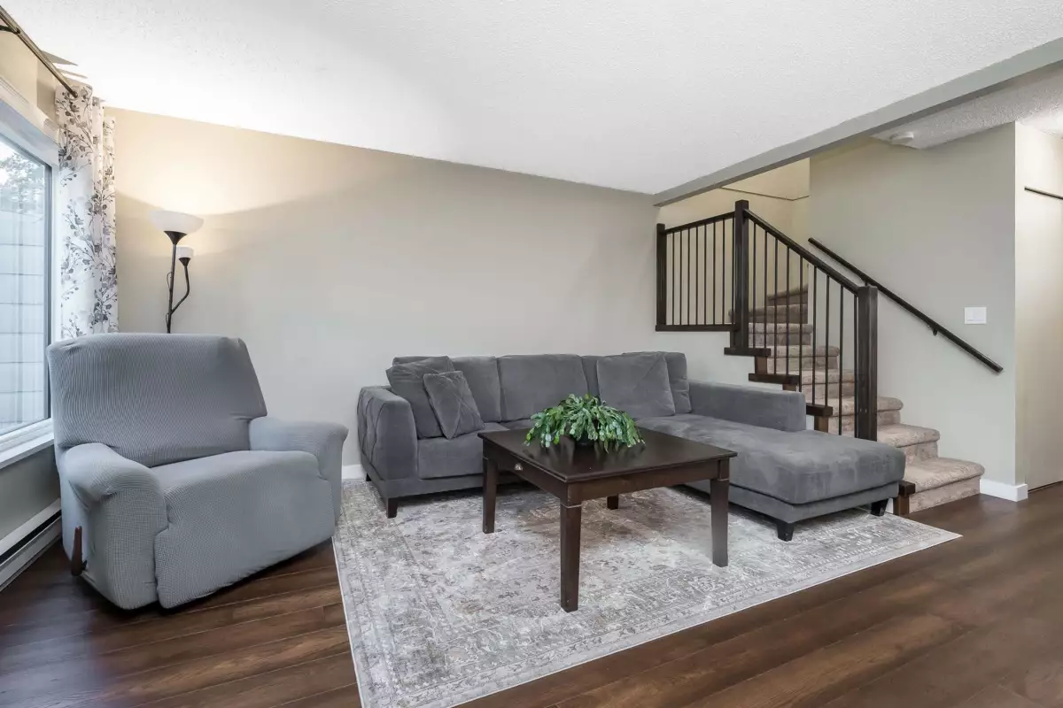 Kitchen Island Photo of 9 6712 Baker Road, Delta, BC